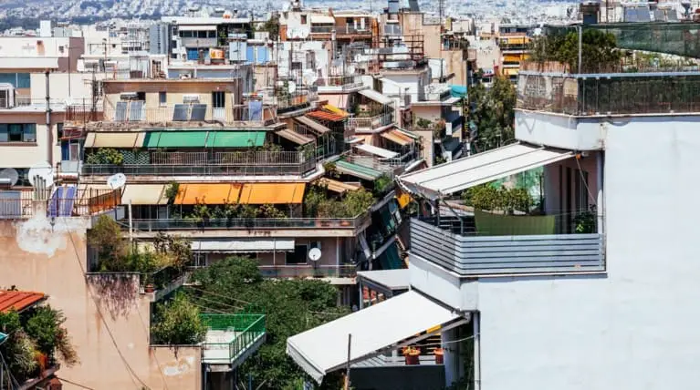 Προσιτή στέγη